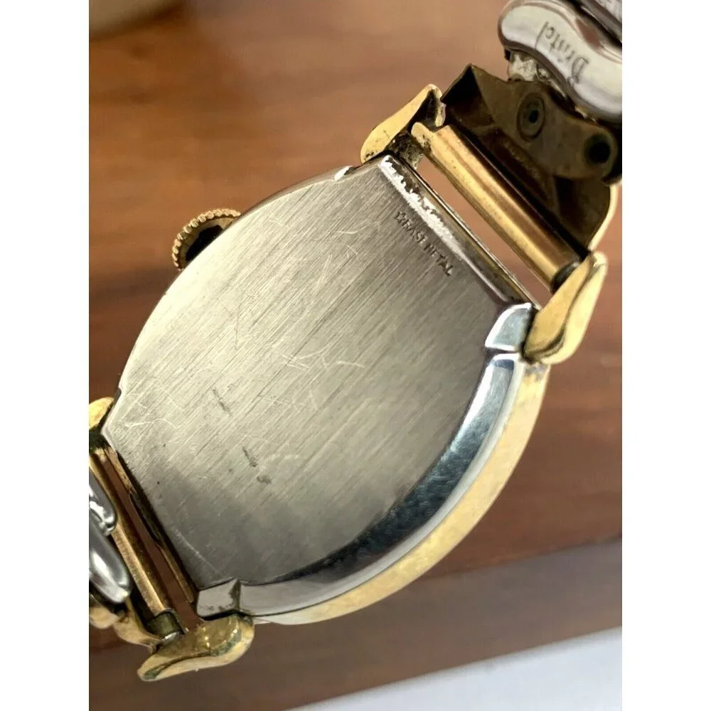 Clifford Valjean Men's Watch Vintage Swiss Hand Wind Gold 27mm FOR REPAIR PARTS